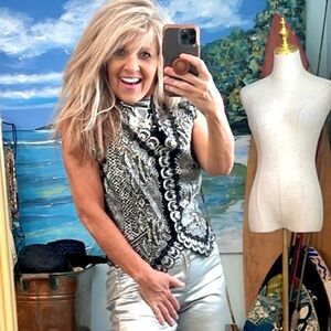 VTG (Firm Price)Equator,Exquisite Shimmering Silver/Black Snap-Front Vest,Size M